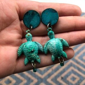 Sea Turtle Dangly Drop Bead Earrings